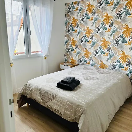 Maison *