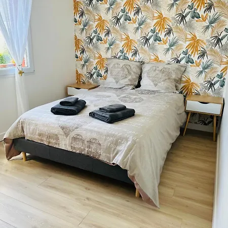 Maison *